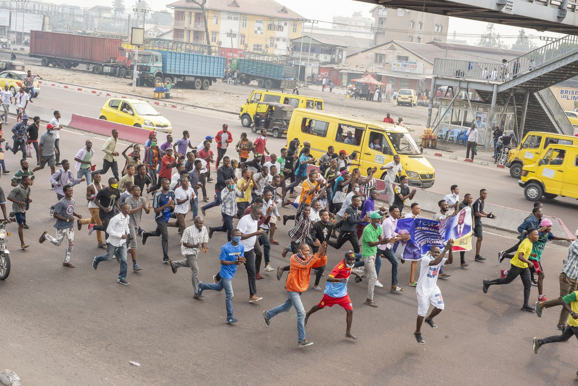 RDC des milliers de manifestants bravent à nouveau l’interdiction de