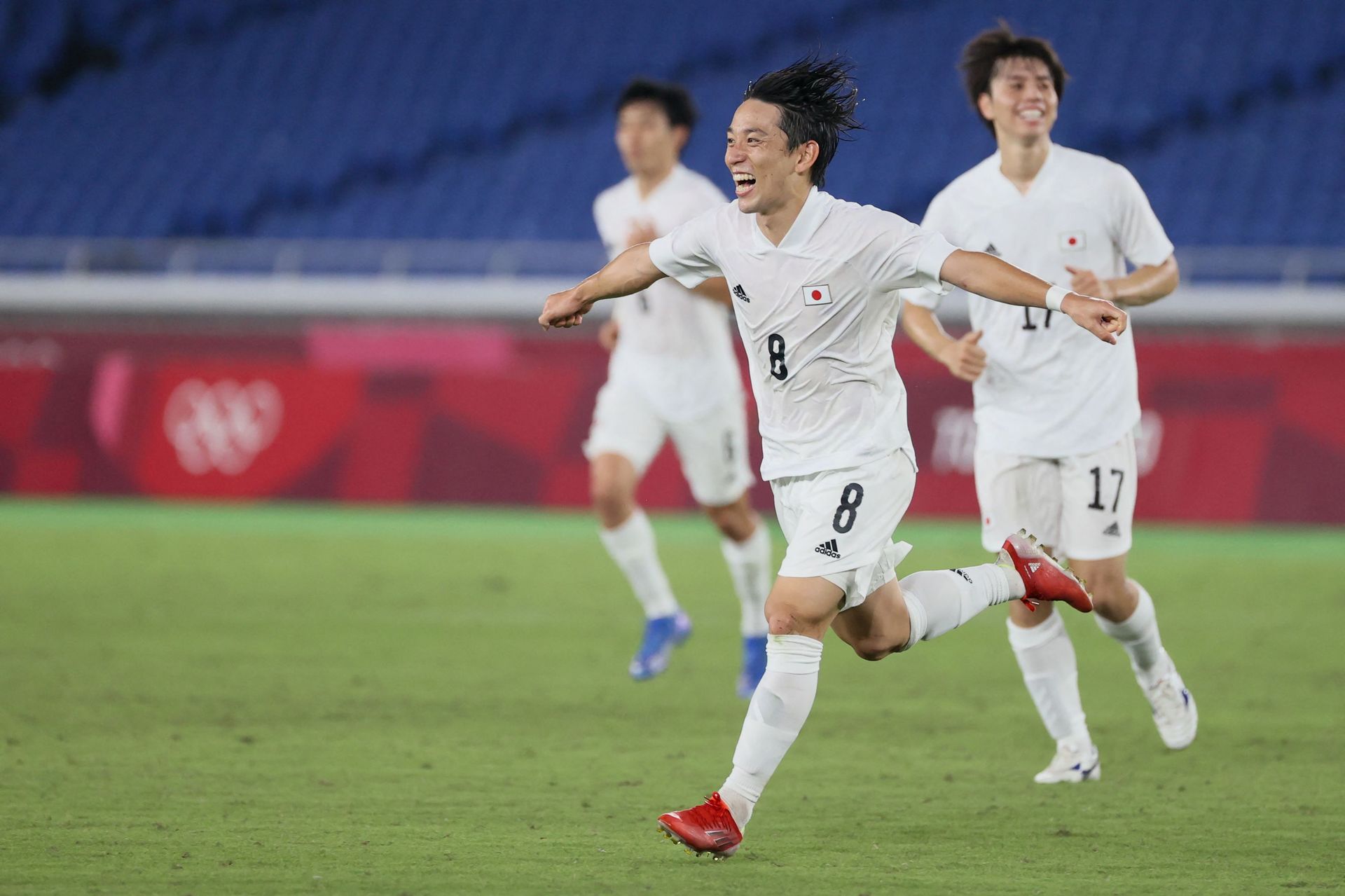 JO Tokyo 2020 football : La France écrasée par le Japon ...