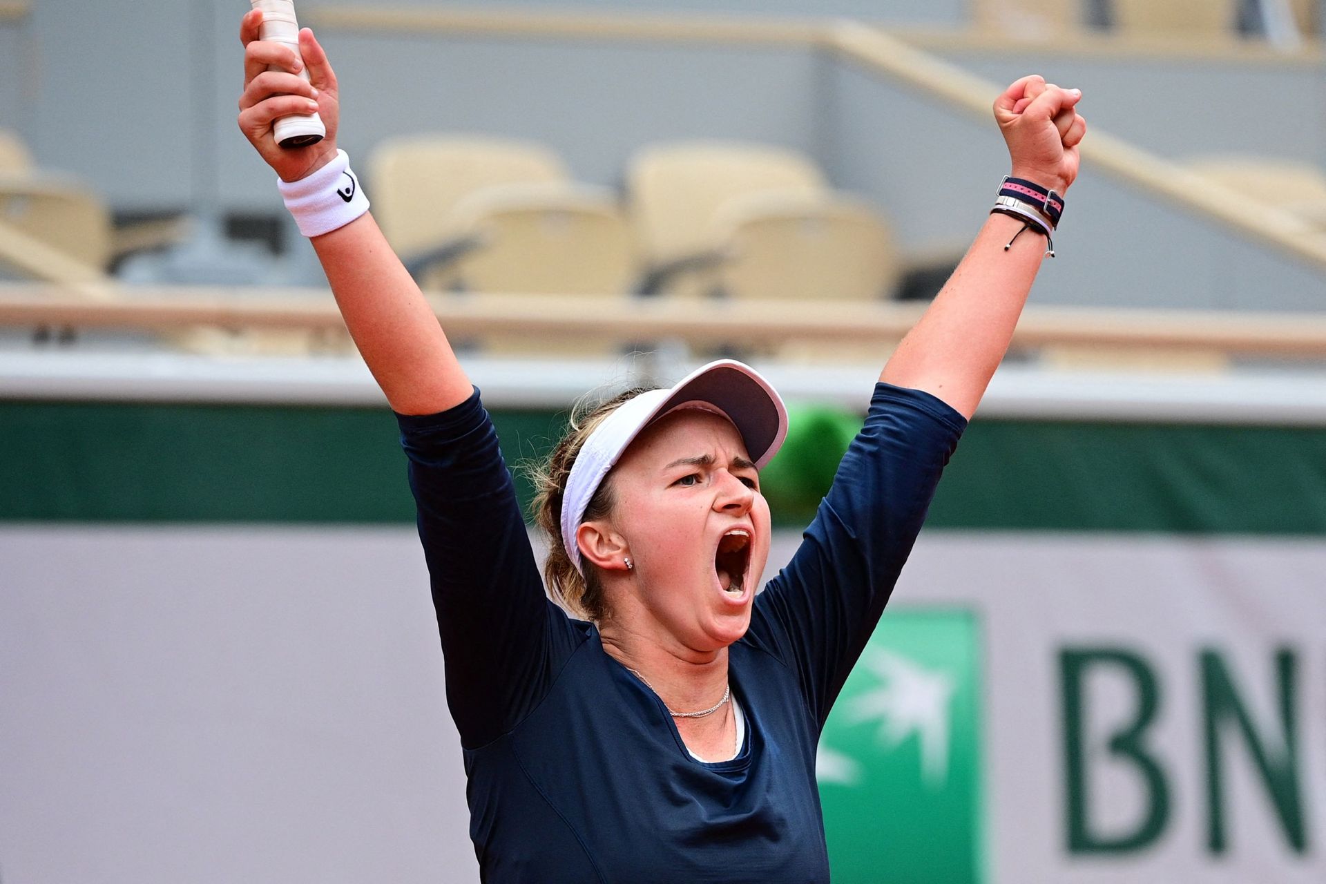 Roland-Garros : Krejcikova écarte Gauff et déboule dans le ...