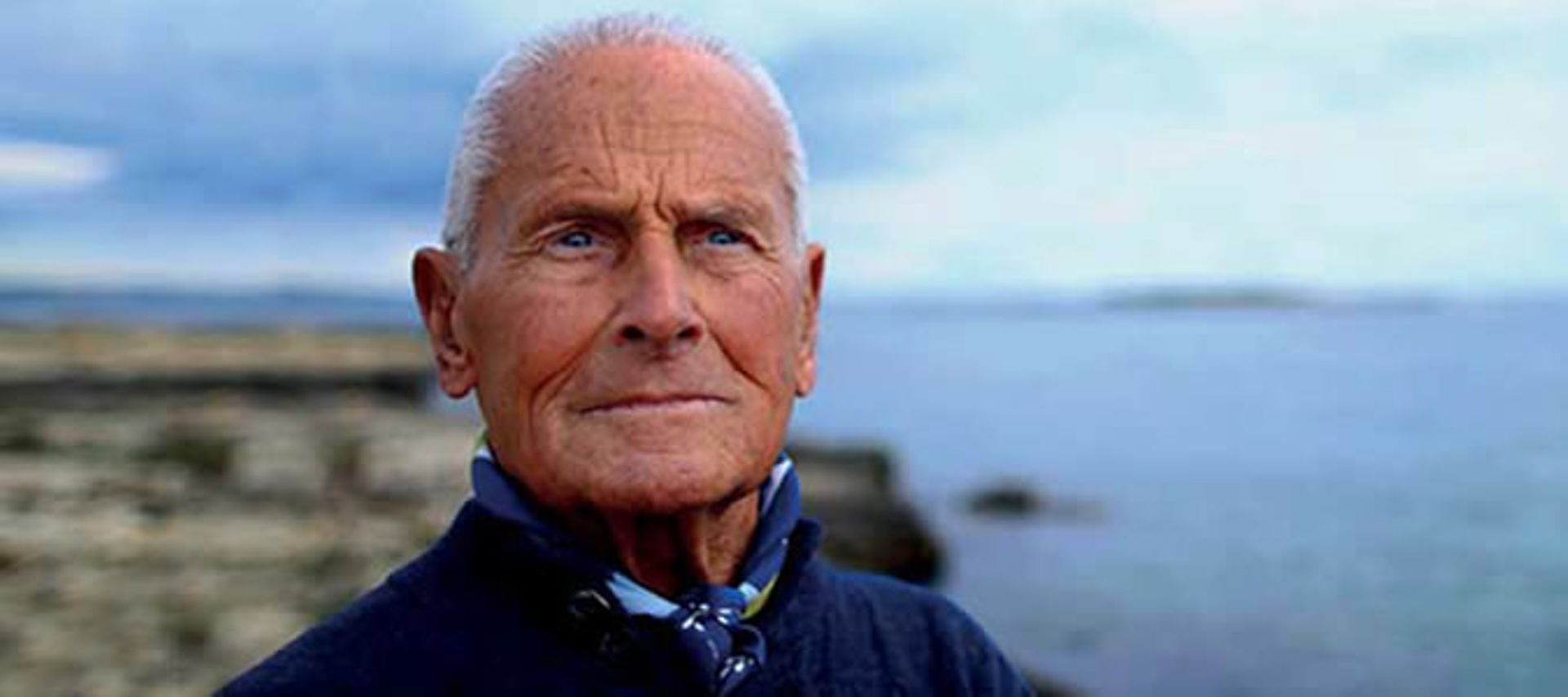 Mort Du Plongeur Italien Enzo Maiorca Heros Du Film Le Grand Bleu Mort Du Plongeur Italien Enzo Maiorca Heros Du Film Le Grand Bleu