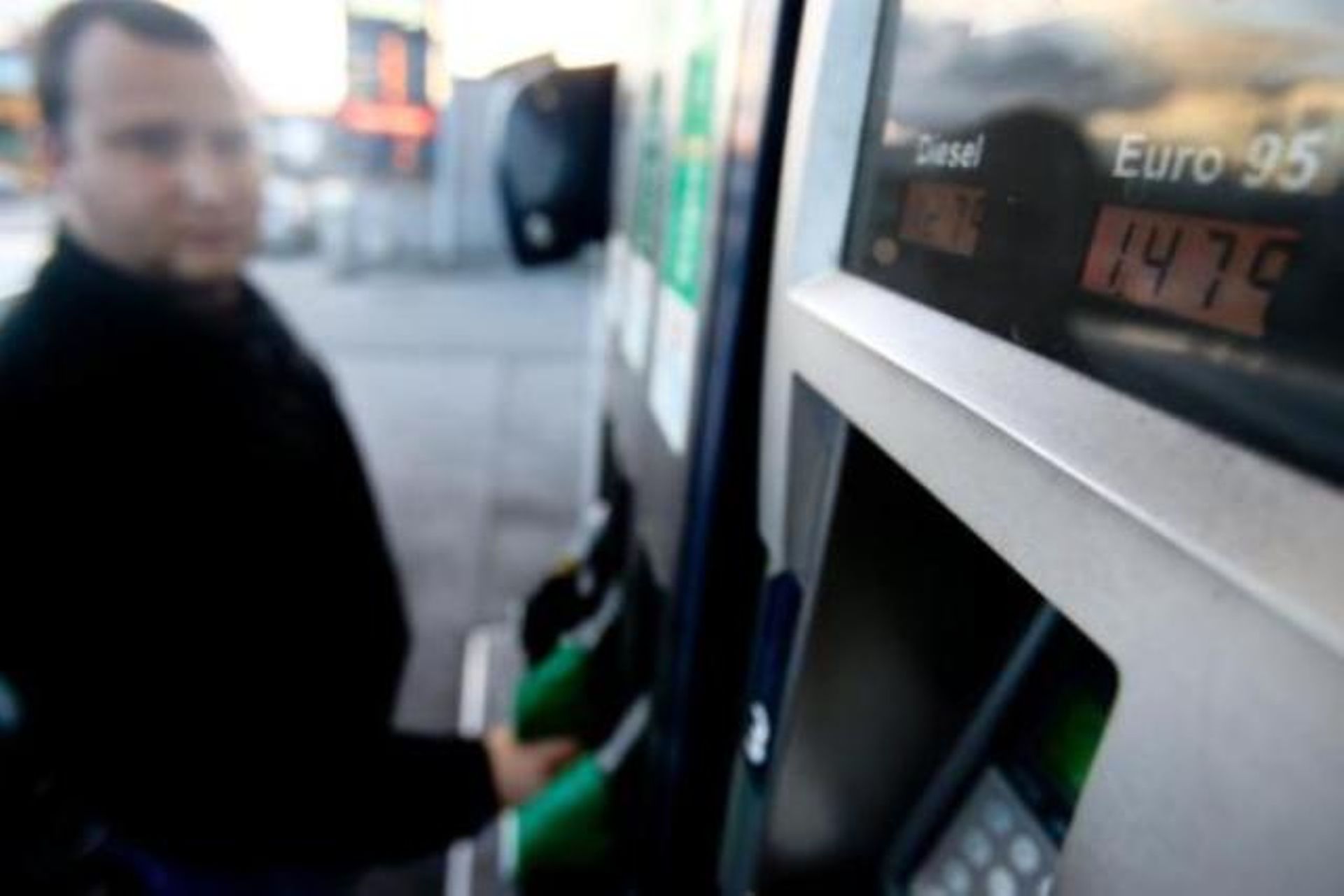 Carburant Gouv Belgique Carburant : le gouvernement fédéral va activer le système de cliquet