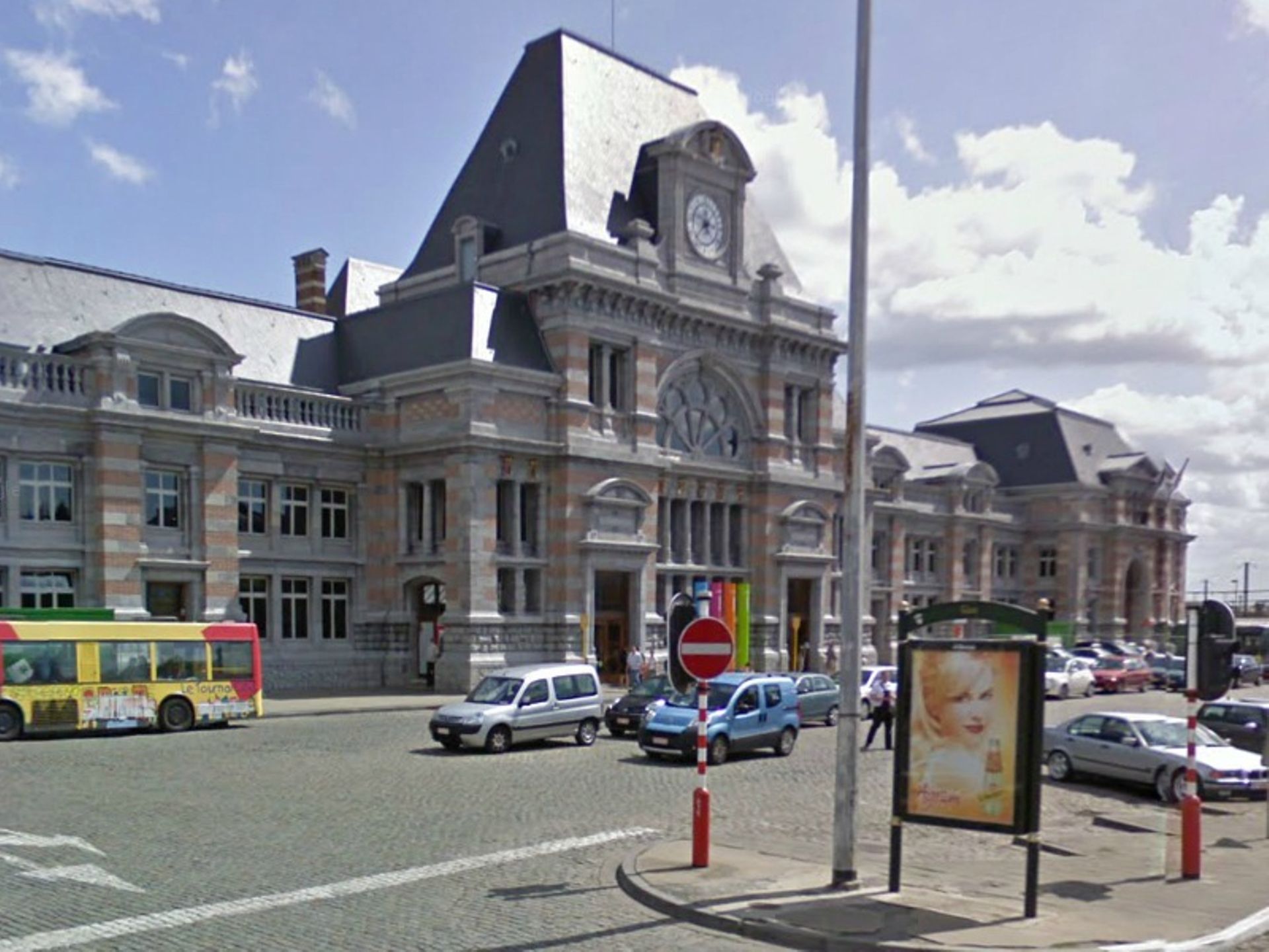 Tournai les pavés de la gare s'affaissent, l'heure est aux travaux