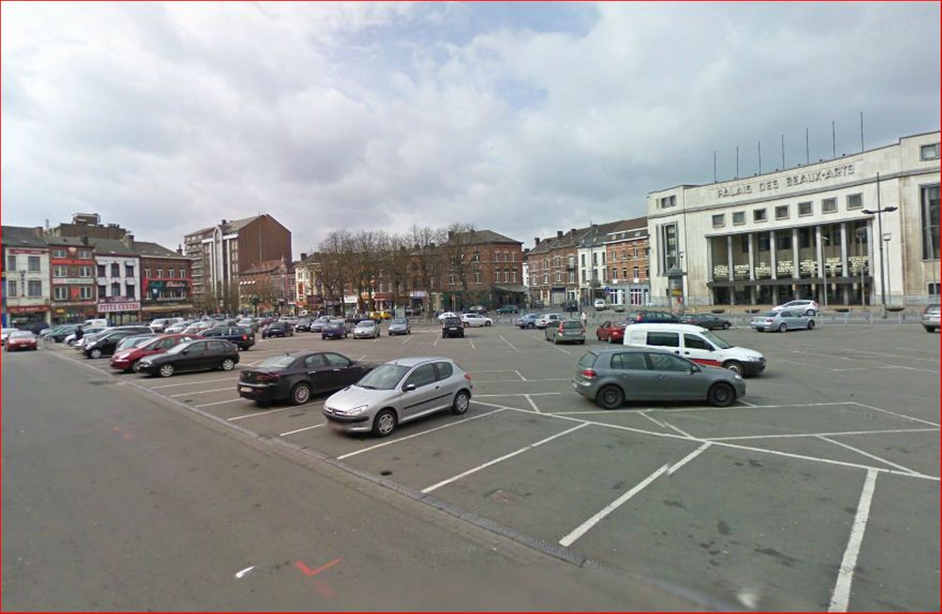 Charleroi six ans de prison pour une fusillade sur la place du Manège