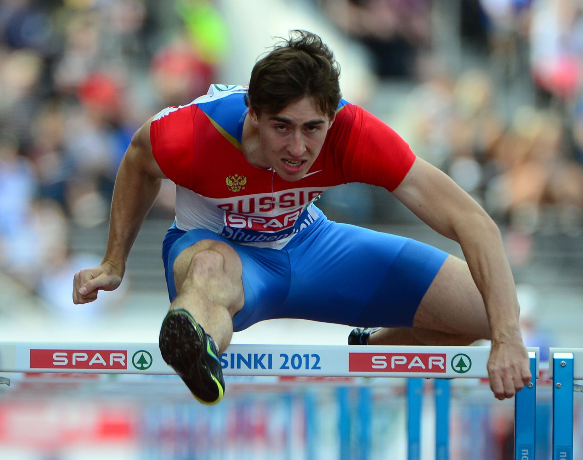 110 метров. Шубенков на чемпионате мира 2013. Легкоатлет Шубенков в Пекине. Сердце легкоатлета. Сергей Шубенков легкая атлетика bulge.