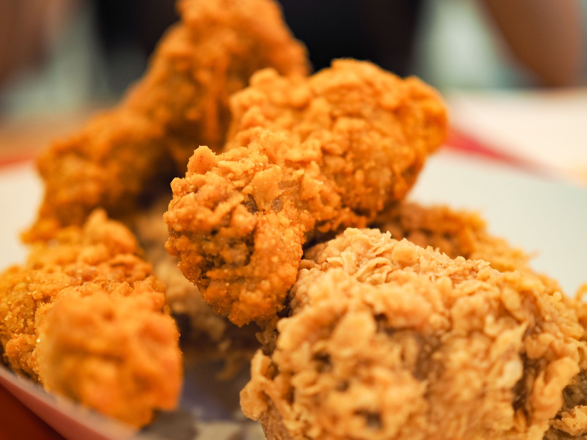 KFC développe des nuggets de poulet sans viande