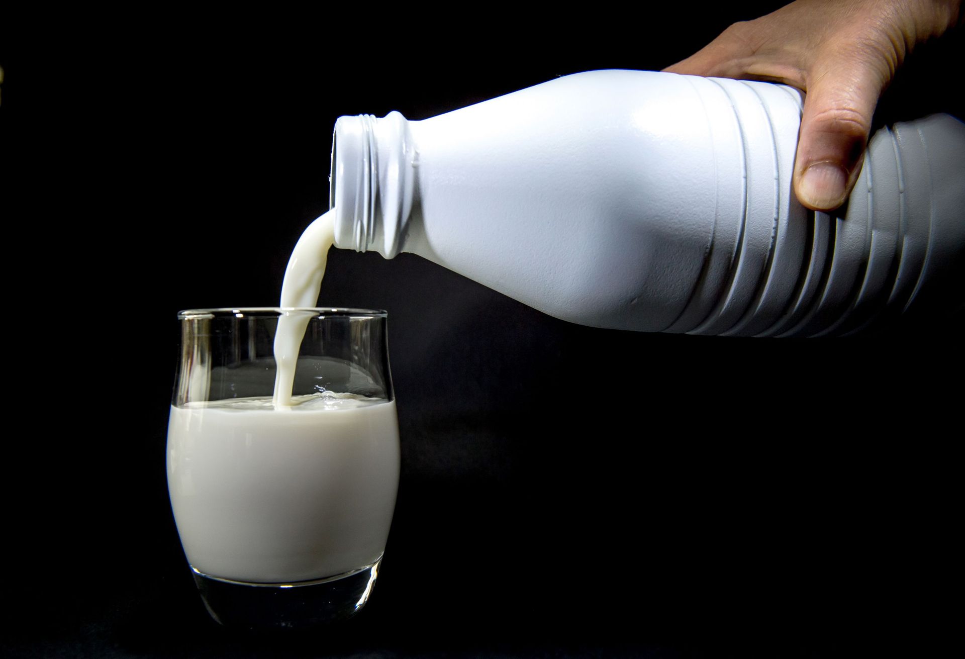 Le Lait Entier Est Moins Bon Pour La Sante Que Le Demi Ecreme Un Prejuge