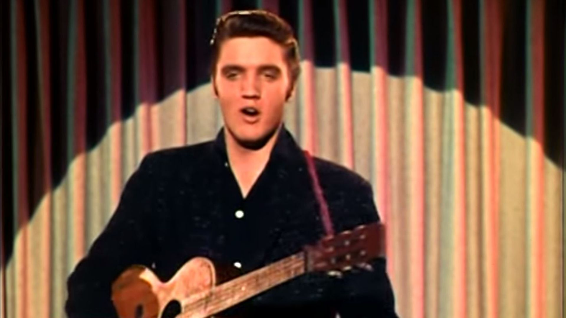 Elvis Presley est décédé il y a 40 ans le "King" en 5 chansons
