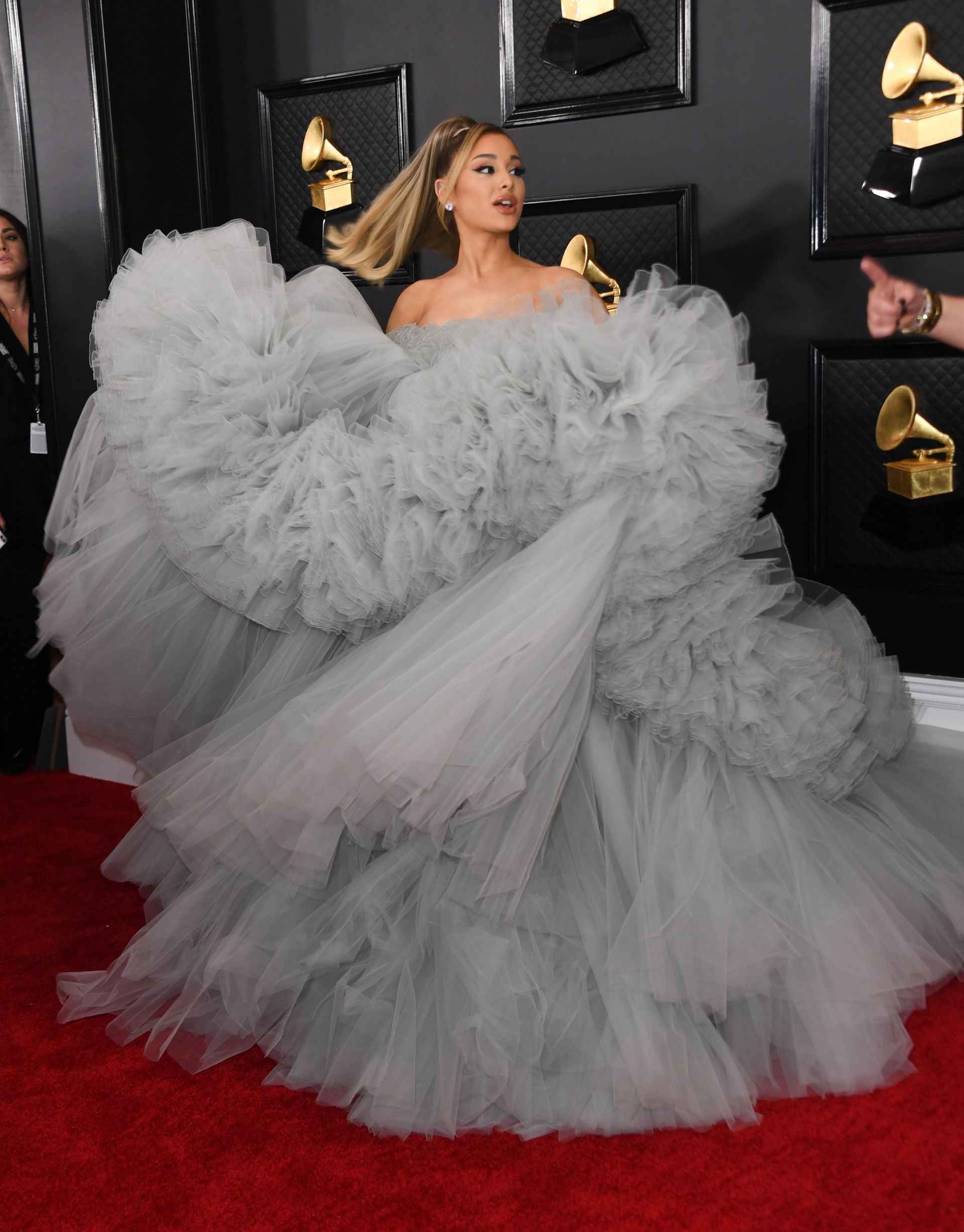 Grammy Awards Les Plus Belles Tenues De La Soirée 0474