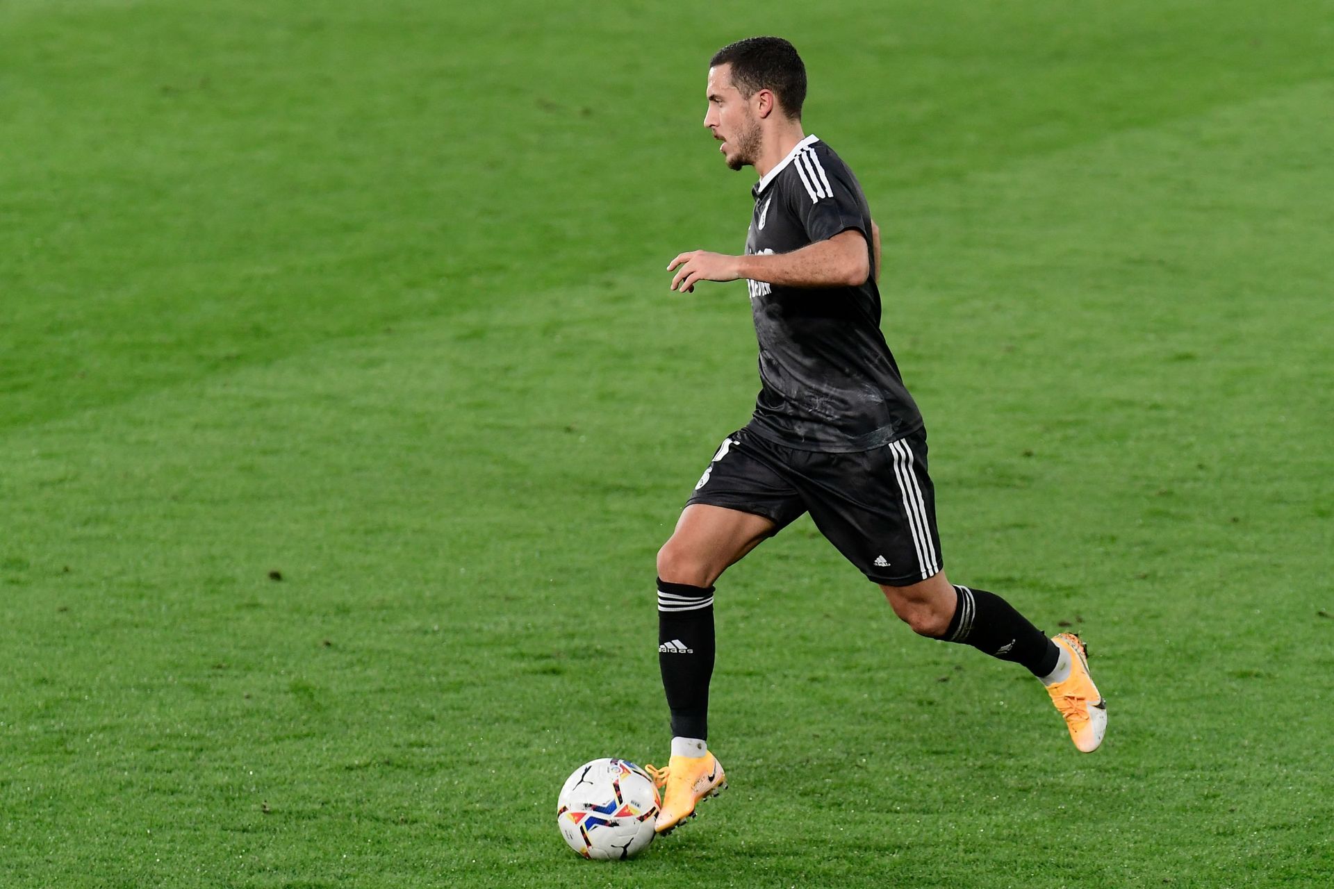 Zidane Assure Qu Hazard Et Benzema Sont Les Prochains A Revenir De Blessure