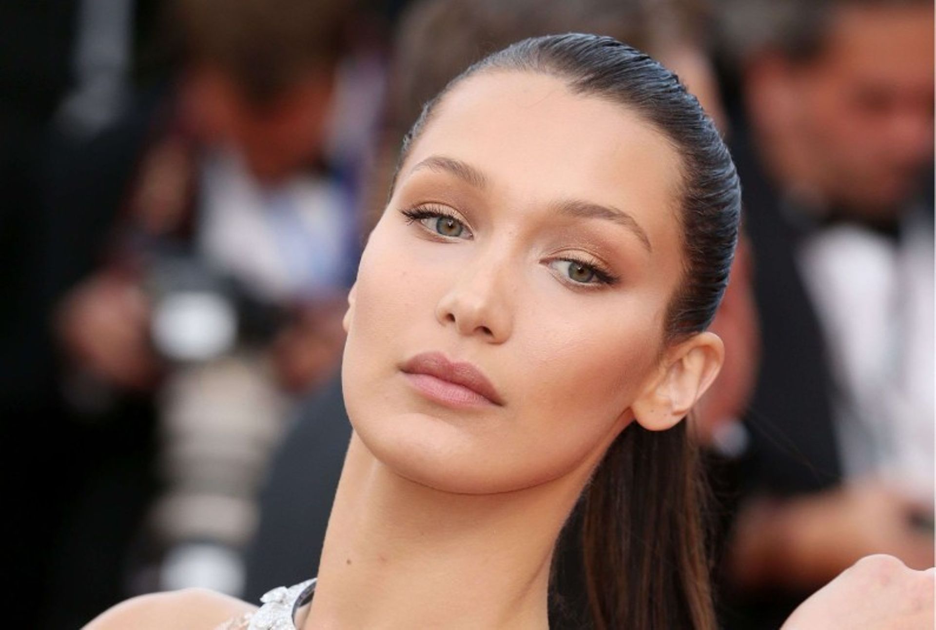 Bella Hadid, la fille qui s'était photoshopée elle-même