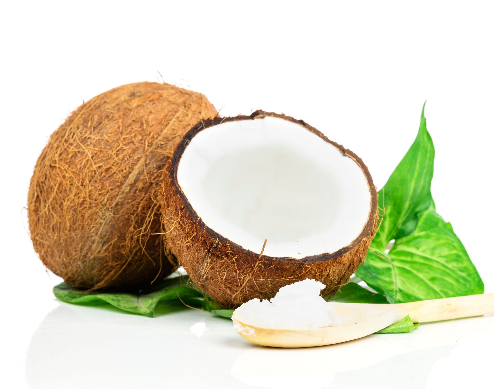 L'huile de coco : indispensable dans la salle de bain