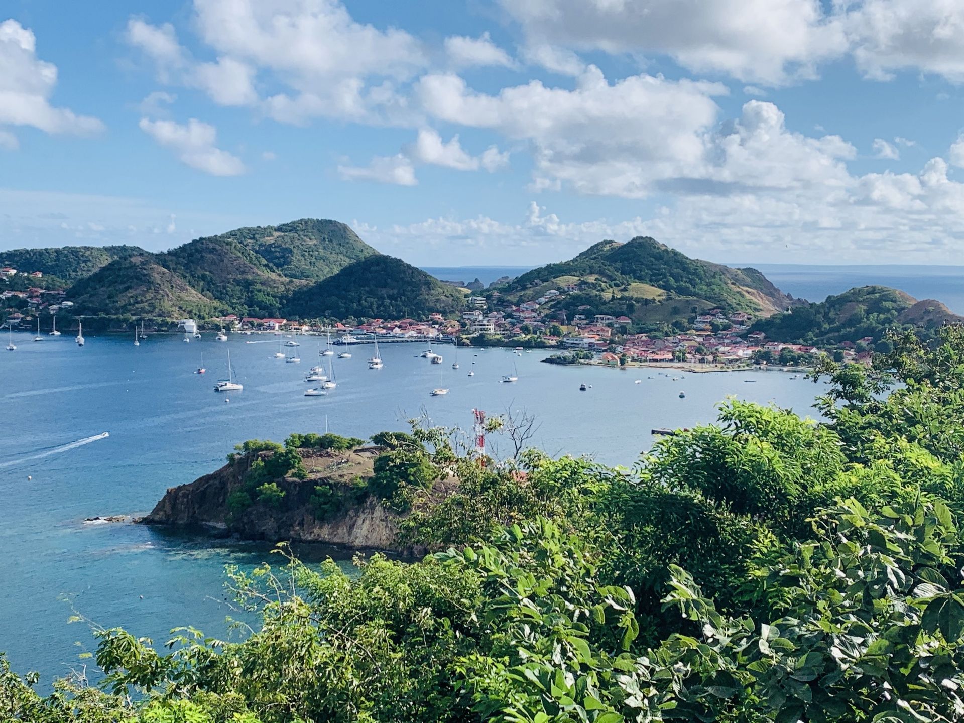 Dans Un Hamac Ou Sur La Route Bonne Arrivee En Guadeloupe