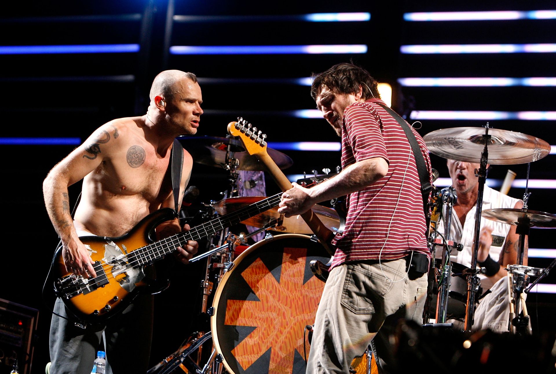 Red Hot Chili Peppers La Première Collaboration Entre Flea Et John Frusciante En 12 Ans 1199