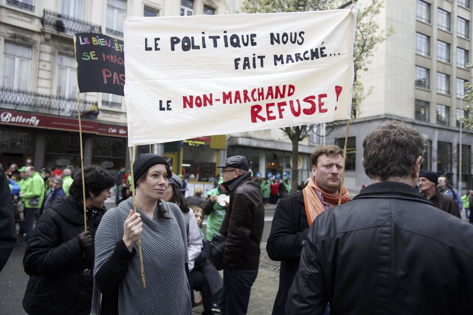 Nonmarchand 200 militants du nonmarchand en "tournée" à Bruxelles