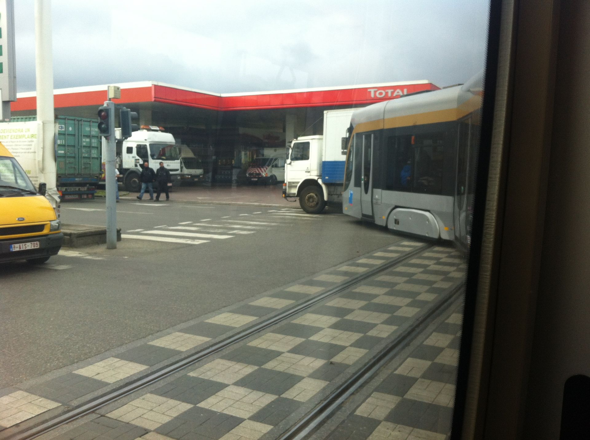 Accident entre un camion et le tram 3 à Schaerbeek