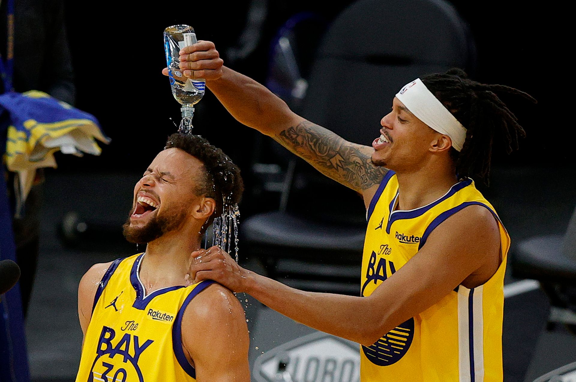 NBA Stephen Curry, avec un record de 62 points, mène Golden State