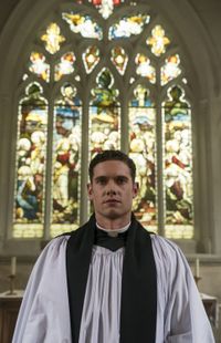 Dans l’épisode 4, Will se préparera à être intronisé comme nouveau Vicaire de Grantchester Dans l’épisode 4, Will se préparera à être intronisé comme nouveau Vicaire de Grantchester
