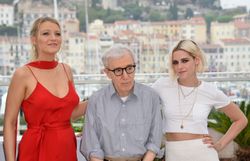 Woody Allen, Blake Lively et Kristen Stewart Woody Allen, Blake Lively et Kristen Stewart