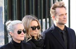 Succession de Johnny Hallyday : pourquoi a-t-il déshérité David et Laura ? Succession de Johnny Hallyday : pourquoi a-t-il déshérité David et Laura ?