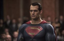 Ben Affleck a failli ressembler à ça dans "Batman V Superman" ! Ben Affleck a failli ressembler à ça dans "Batman V Superman" !