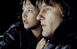 Dans Police (1985) avec Gérard Depardieu. Dans Police (1985) avec Gérard Depardieu.
