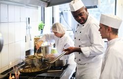 Cette association a pour but l'insertion socioprofessionnelle d'adultes dans deux domaines : l'horeca et le maraîchage biologique. Cette association a pour but l'insertion socioprofessionnelle d'adultes dans deux domaines : l'horeca et le maraîchage biologique.