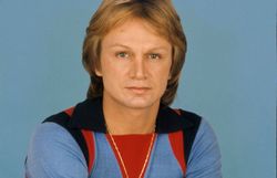 La fille cachée de Claude François sort du silence pour la première fois (vidéo) La fille cachée de Claude François sort du silence pour la première fois (vidéo)