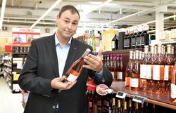 Le 15 juillet : l'histoire du rosé dans "Dossiers d'été" Le 15 juillet : l'histoire du rosé dans "Dossiers d'été"