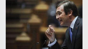 Le Premier ministre portugais Pedro Passos Coelho s'adresse au Parlement à Lisbonne le 4 octobre 2012