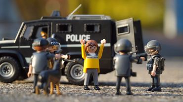 playmobil police voleur