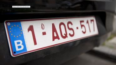 La Vente De Plaques D Immatriculation Est Restee Stable En Novembre