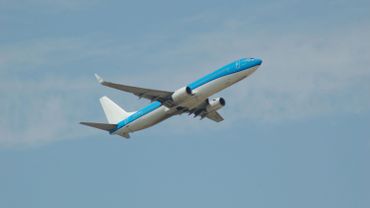 Deux Passagers D Un Vol Klm Refusent De Porter Un Masque A Bord Et
