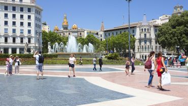 Comment Barcelone Est En Train De Redessiner Son Centre Ville Pour Les Pietons Et Les Velos Comment Barcelone Est En Train De Redessiner Son Centre Ville Pour Les Pietons Et Les Velos