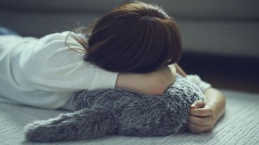 Il Ronronne Et Remue La Queue Sans Provoquer D Allergies Voici Le Chat Robot Video