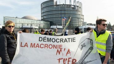 Les Gilets Jaunes Français évaluent Leur Mobilisation Après