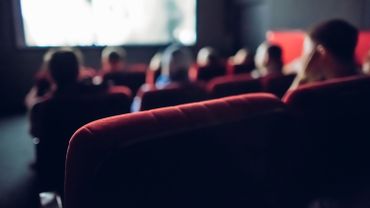 1 Belge Sur 5 Aime Aller Seul Au Cinema