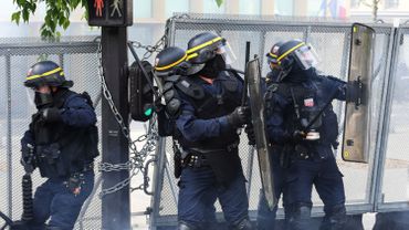 France Deux Allemands Et Une Espagnole Incarceres Pour Un Projet