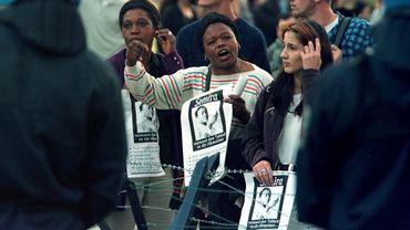 Des manifestantes lors de la mobilisation pour Semira Adamu en septembre 1998. Des manifestantes lors de la mobilisation pour Semira Adamu en septembre 1998.