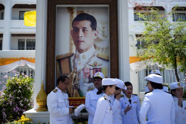 Maha Vajiralongkorn couronné roi de Thaïlande, un symbole de stabilité Maha Vajiralongkorn couronné roi de Thaïlande, un symbole de stabilité
