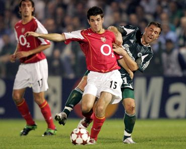 Cesc Fabregas titulaireà Arsenal à 17 ans - 2004 Cesc Fabregas titulaireà Arsenal à 17 ans - 2004