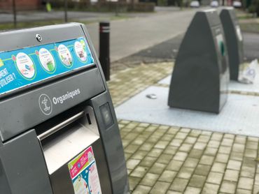 Les déchets organiques peuvent être déposés gratuitement ici. Ce qui permet de réduire sensiblement le volume du sac poubelle Les déchets organiques peuvent être déposés gratuitement ici. Ce qui permet de réduire sensiblement le volume du sac poubelle