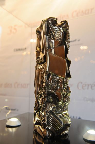 Un César, la prestigieuse récompense du cinéma français Un César, la prestigieuse récompense du cinéma français