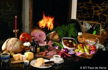 Au Pays de Herve, les produits du terroir sont légion ! Fins gourmets et amateurs de bonne chère seront aux anges. Au Pays de Herve, les produits du terroir sont légion ! Fins gourmets et amateurs de bonne chère seront aux anges.