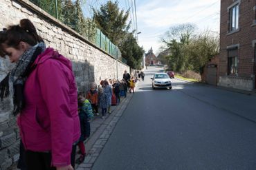 Les trottoirs sont très étroits, dénoncent le comité de quartier Les trottoirs sont très étroits, dénoncent le comité de quartier