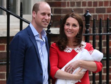 Royal baby: Meghan Markle va-t-elle rompre la tradition de la photo post-accouchement ? Royal baby: Meghan Markle va-t-elle rompre la tradition de la photo post-accouchement ?