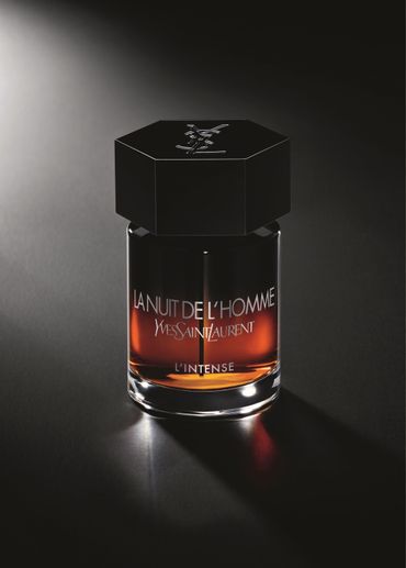 "La Nuit de l'Homme Intense" est disponible depuis le 24 août. "La Nuit de l'Homme Intense" est disponible depuis le 24 août.