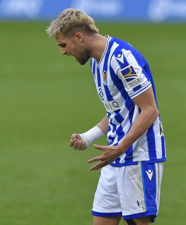 Adnan Januzaj frustré. Adnan Januzaj frustré.