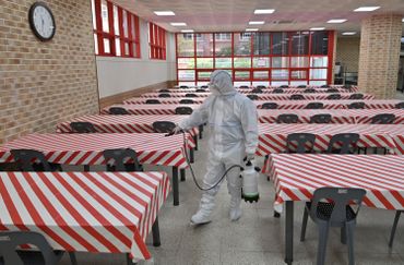 Désinfection d'un restaurant scolaire à Séoul Désinfection d'un restaurant scolaire à Séoul