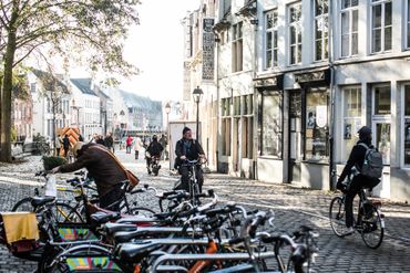 Tourisme en vélo ou en bateau sans permis à Gand Tourisme en vélo ou en bateau sans permis à Gand
