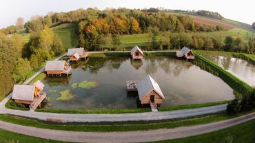 Aqualodge, six lodges insolites sur pilotis Aqualodge, six lodges insolites sur pilotis